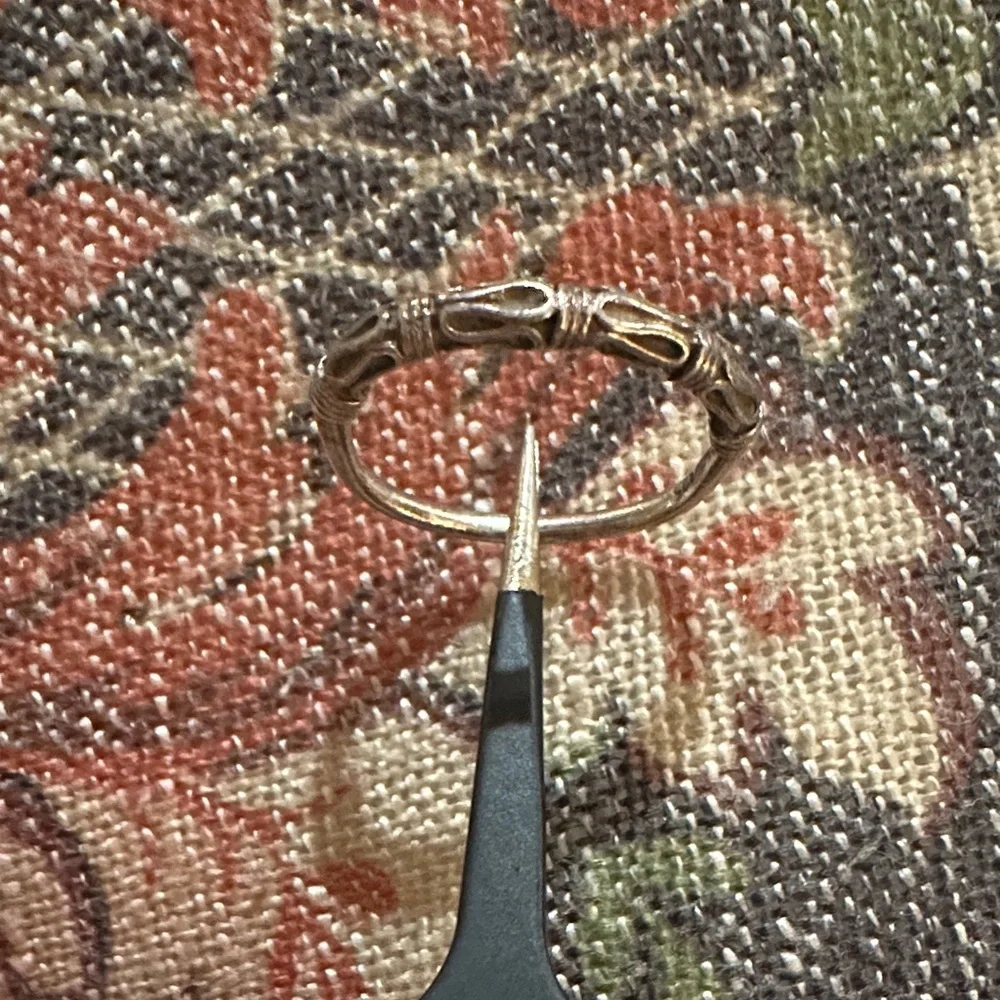 Elegant Silver Women's Ring
